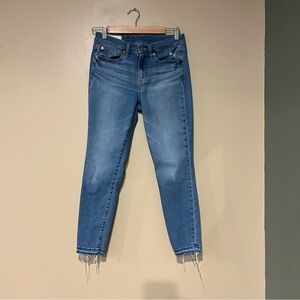 Gap Women's Denim True Skinny Mid Rise Distressed Jeans Size 28/6